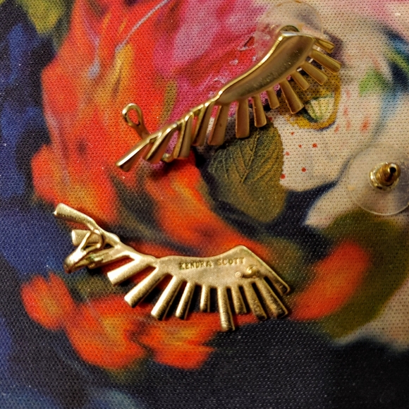 Kendra Scott Climber Earrings - Picture 3 of 3